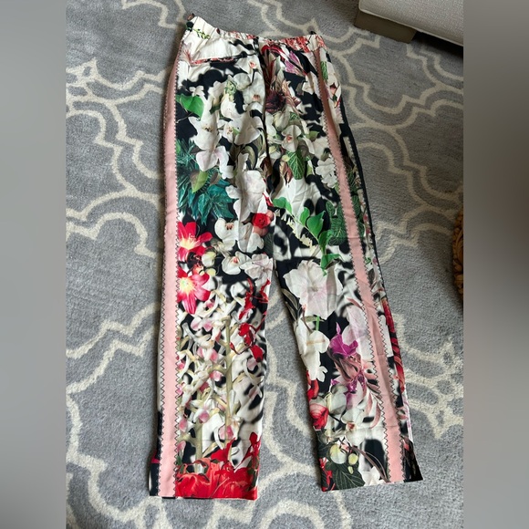 Roberto Cavalli Size 38 Floral Pants - Picture 6 of 8